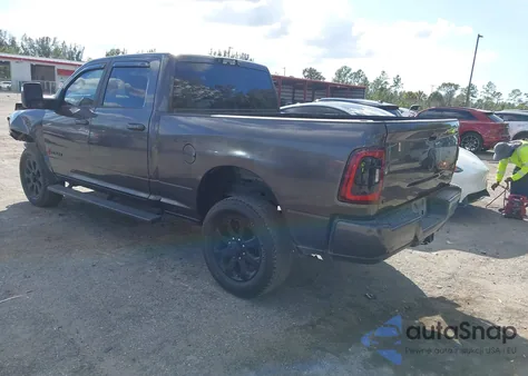 2024 Ram 2500 Big Horn 4X4 6'4 Box z USA, uszkodzony, nr VIN 3C6UR5DL3RG389922